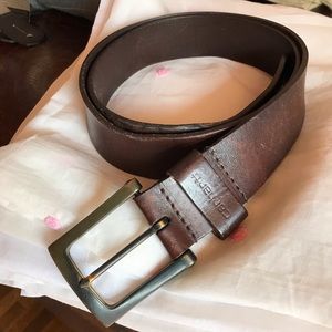Men’s Lg Carhartt Genuine Leather Belt in Brown 34